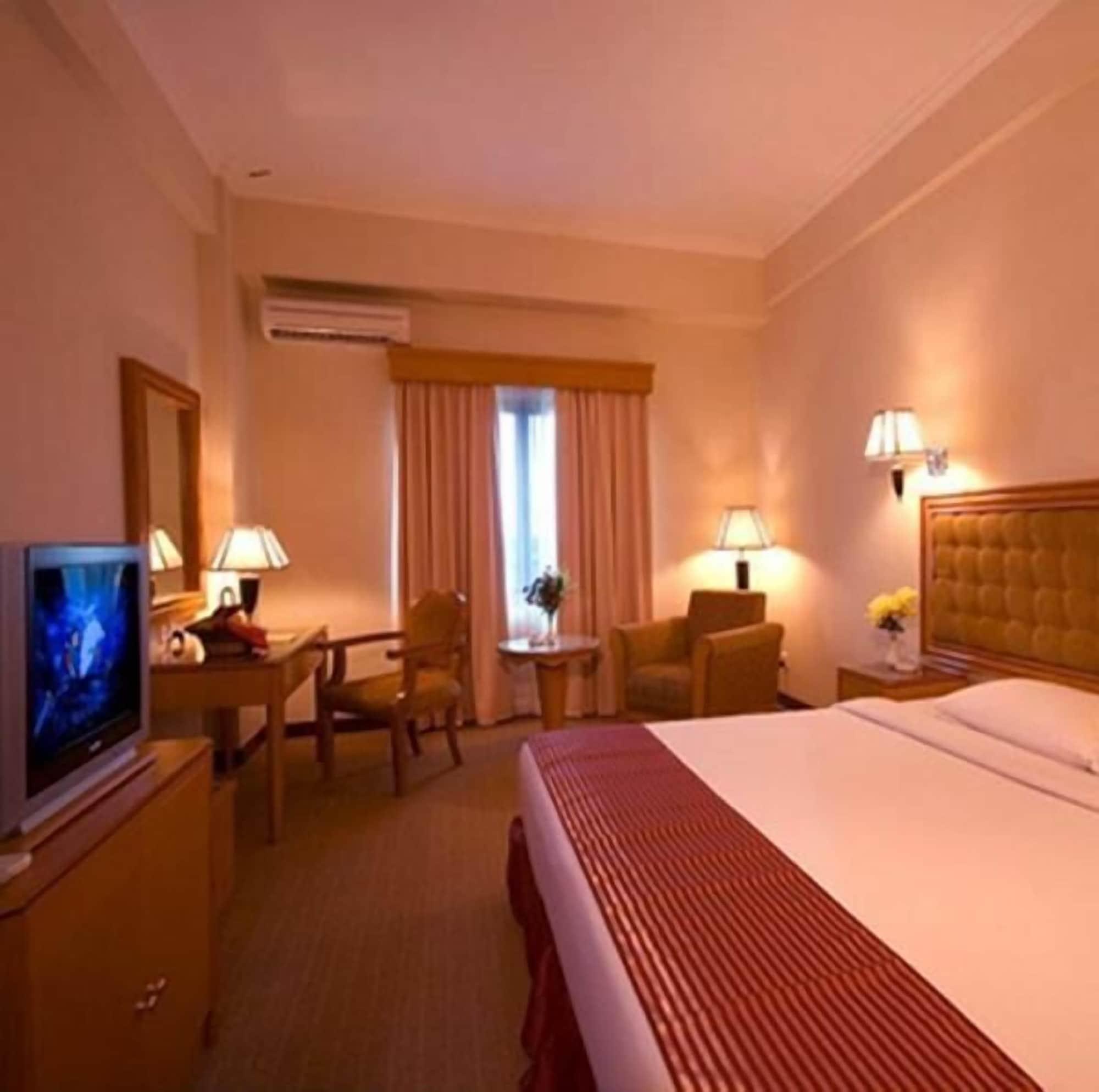 Harbourbay Amir Hotel Batam Bagian luar foto