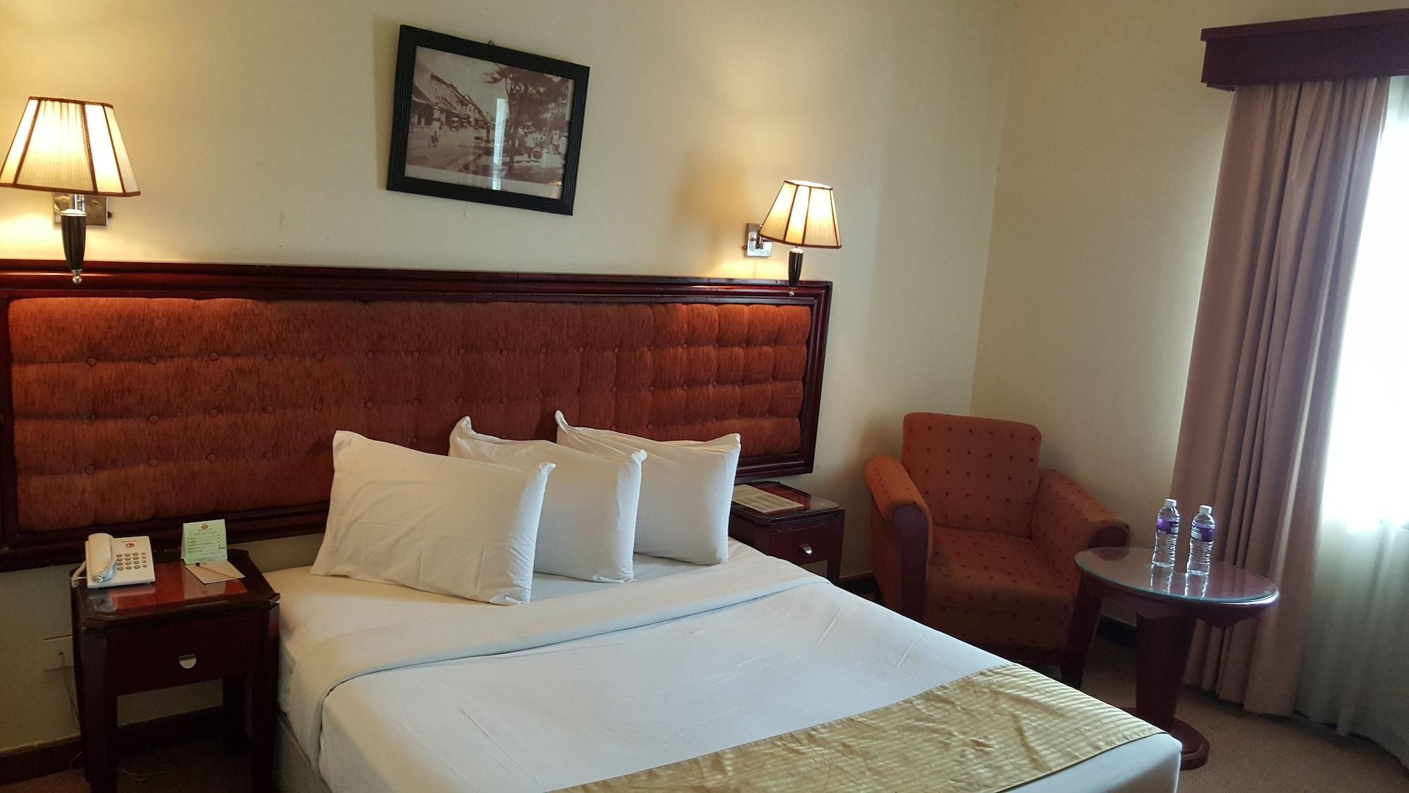 Harbourbay Amir Hotel Batam Bagian luar foto