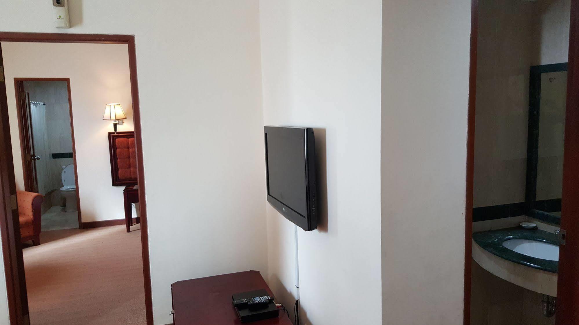 Harbourbay Amir Hotel Batam Bagian luar foto