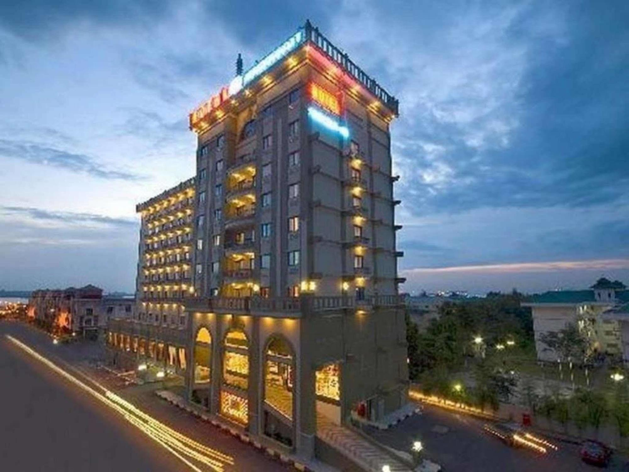 Harbourbay Amir Hotel Batam Bagian luar foto