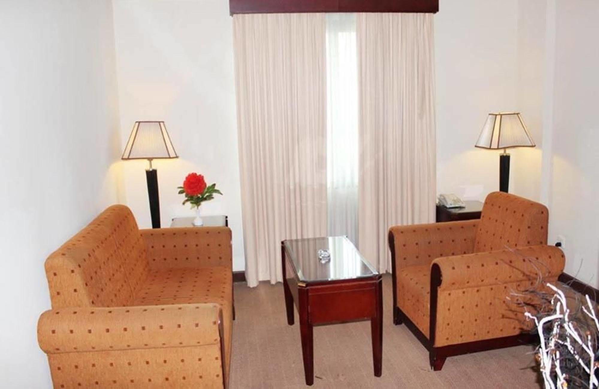 Harbourbay Amir Hotel Batam Bagian luar foto