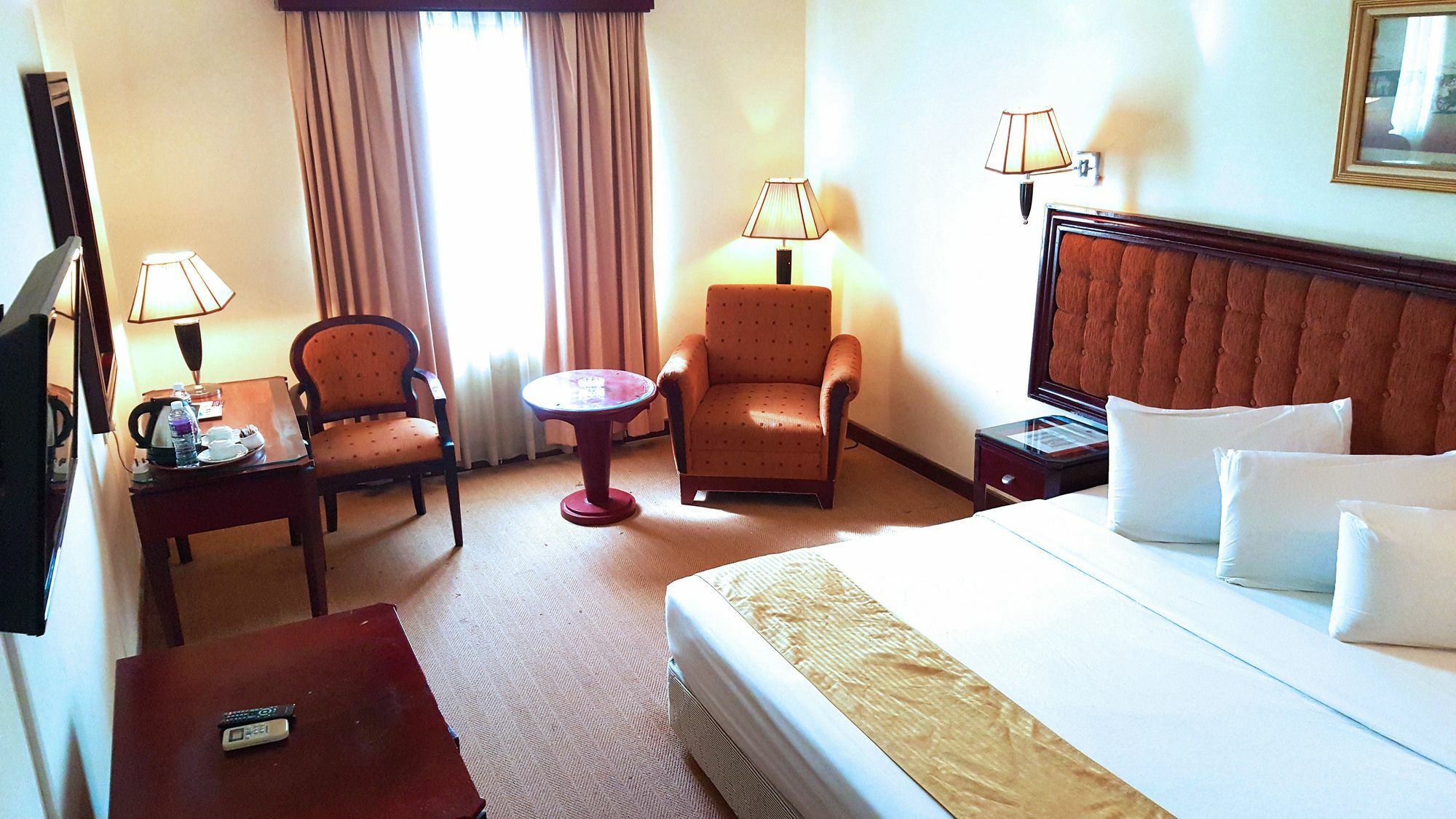 Harbourbay Amir Hotel Batam Bagian luar foto